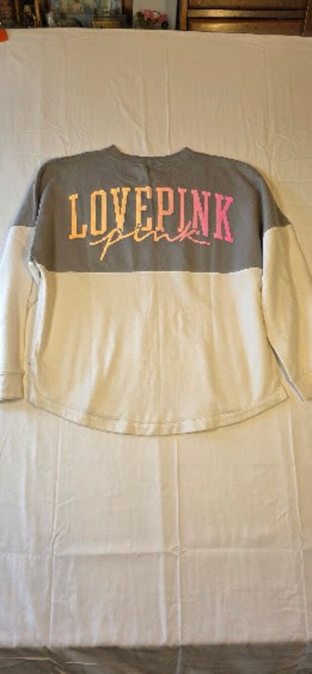 Victoria Secret Oversized Sweatshirt PINK letter size L